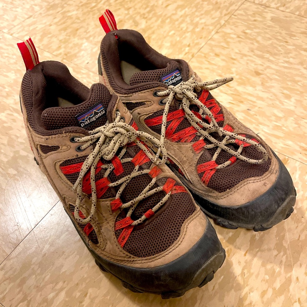 Patagonia Women’s Drifter A/C Hiking Shoes, size 9, cardamom and poppy